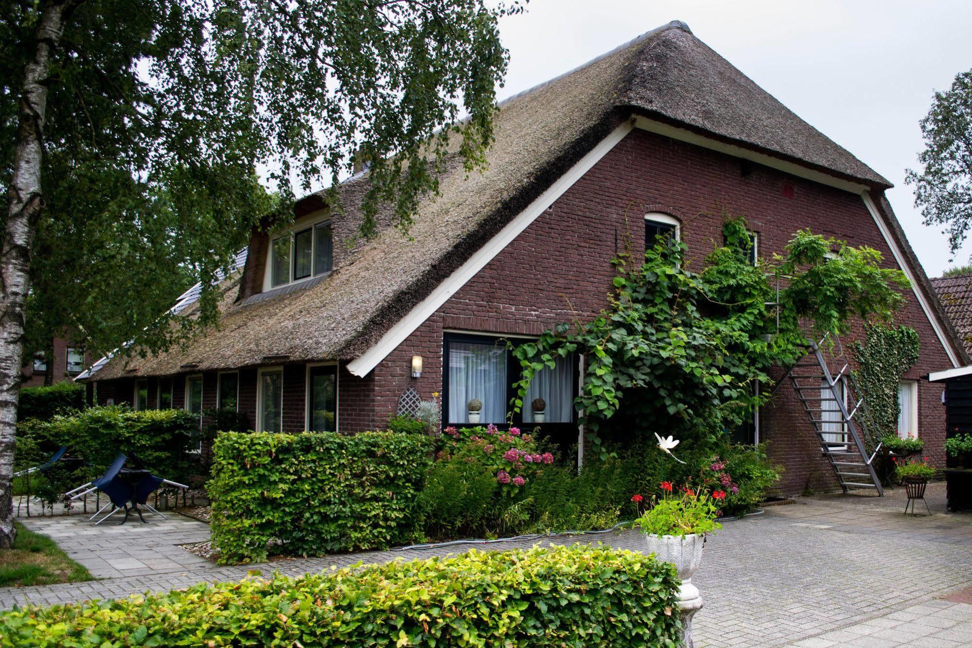 De Loohoeve - Restaurant & Hotel Schoonloo Экстерьер фото