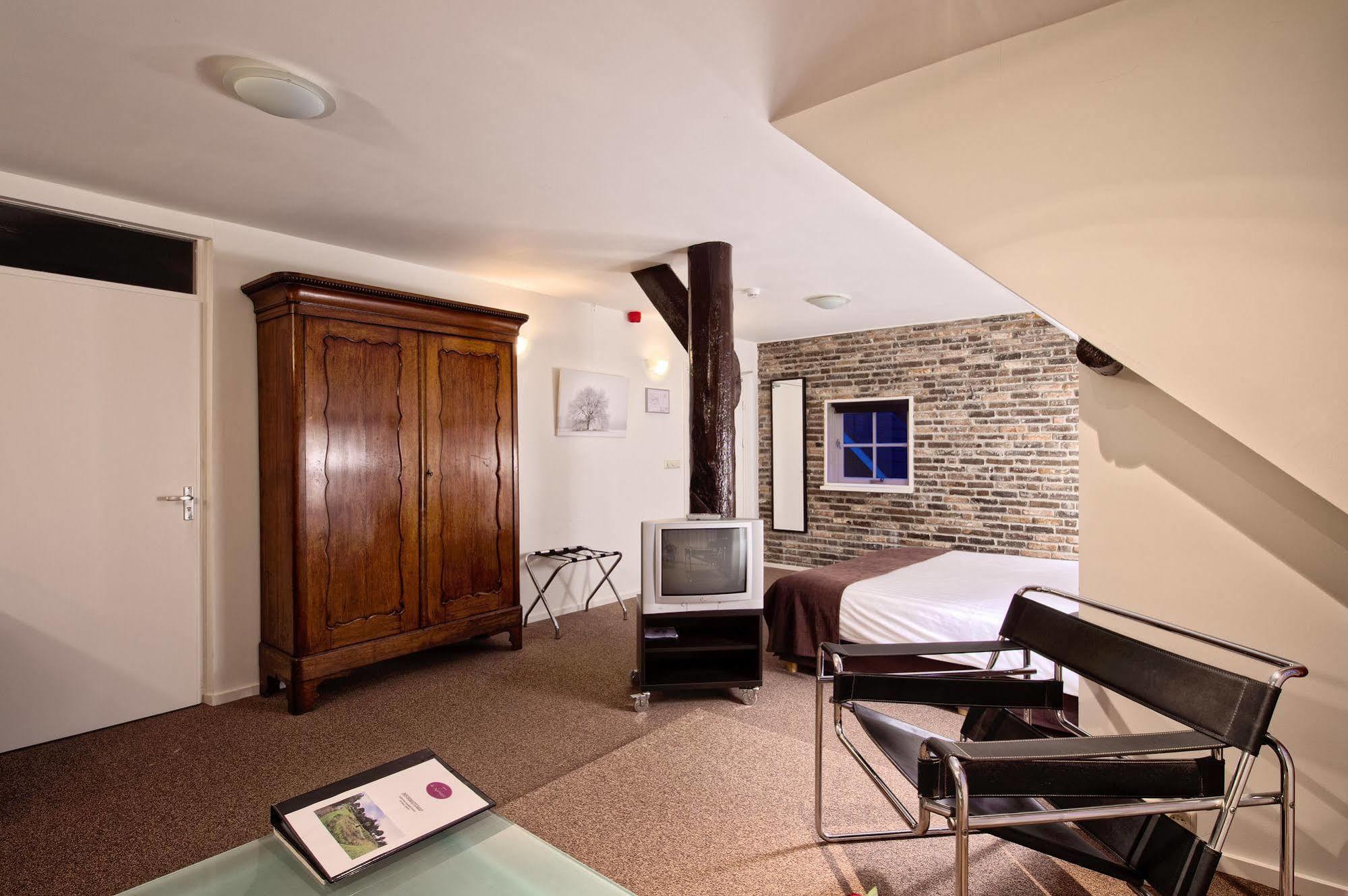 De Loohoeve - Restaurant & Hotel Schoonloo Экстерьер фото